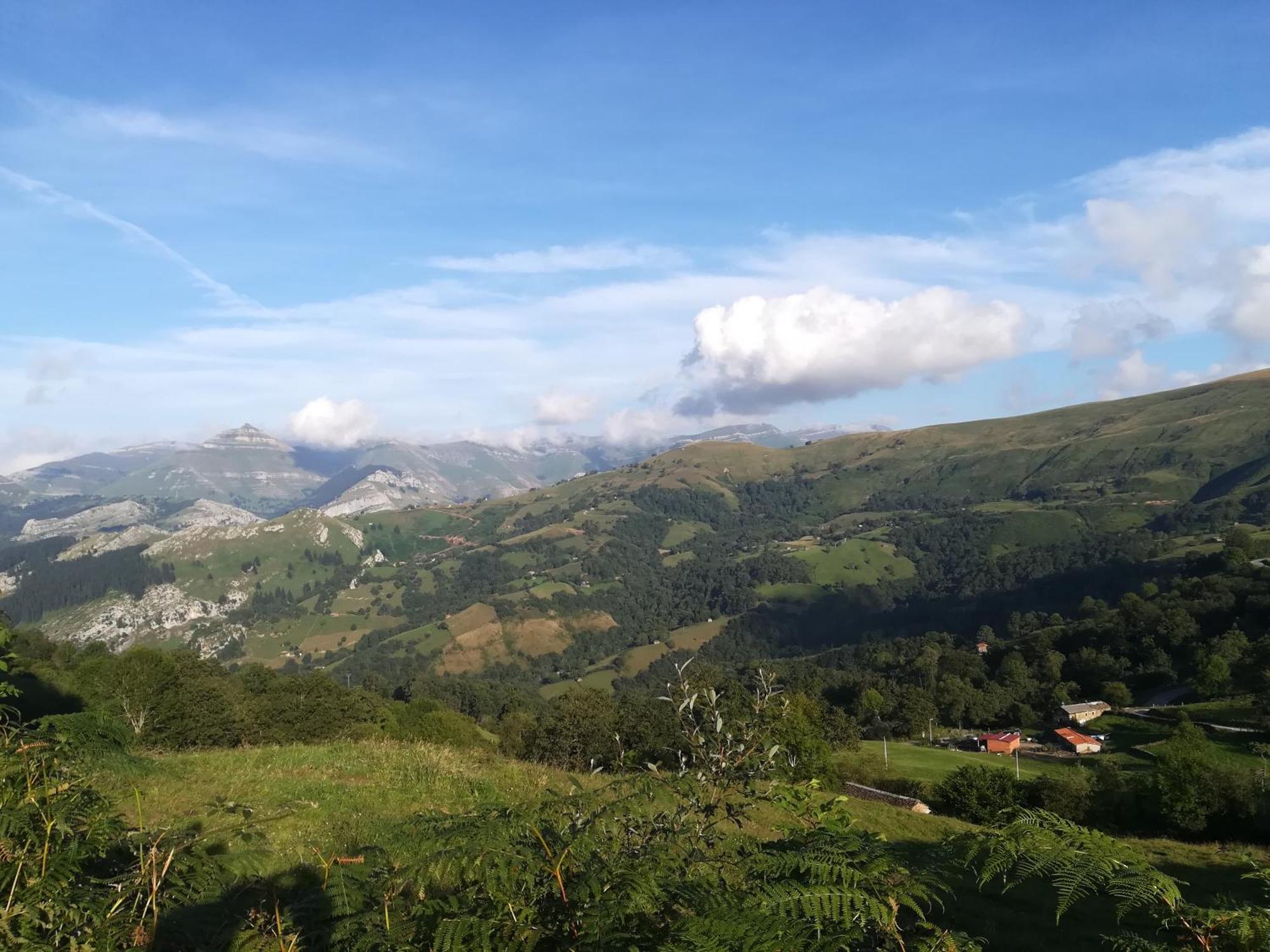 La Pasiega San Roque de Ríomiera Esterno foto
